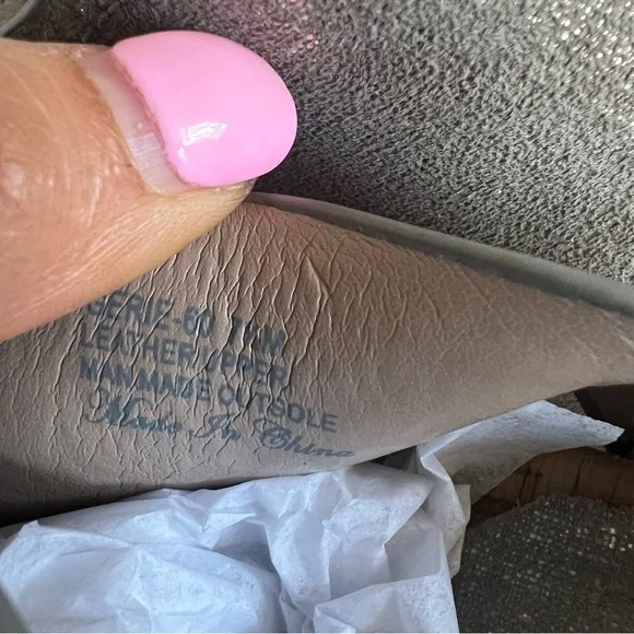 Donald J. Pliner Women's Metallic Wedge Sandals 7.5 - Picture 7 of 7